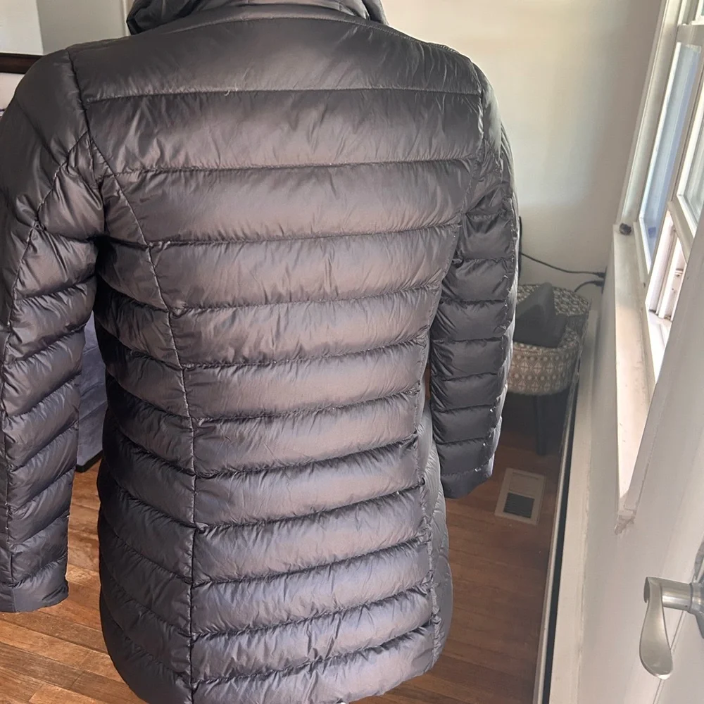 Eddie Bauer Women's Black Down Puffer Jacket Excellent Condition - Picture 3 of 13